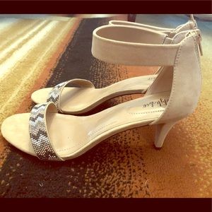 NWOT Beaded strappy heels